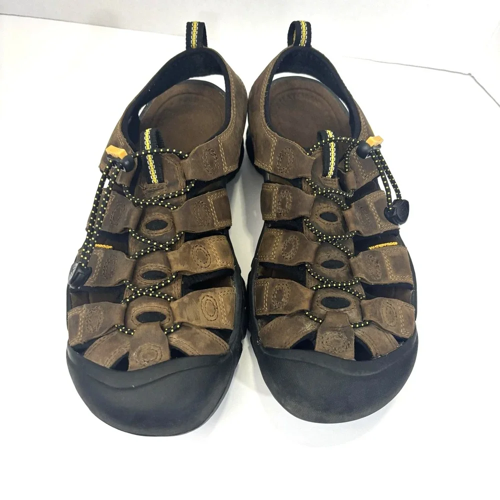KEEN Newport Waterproof Leather Hiking Sandals Mens 9 Brown Closed Trail Shoes